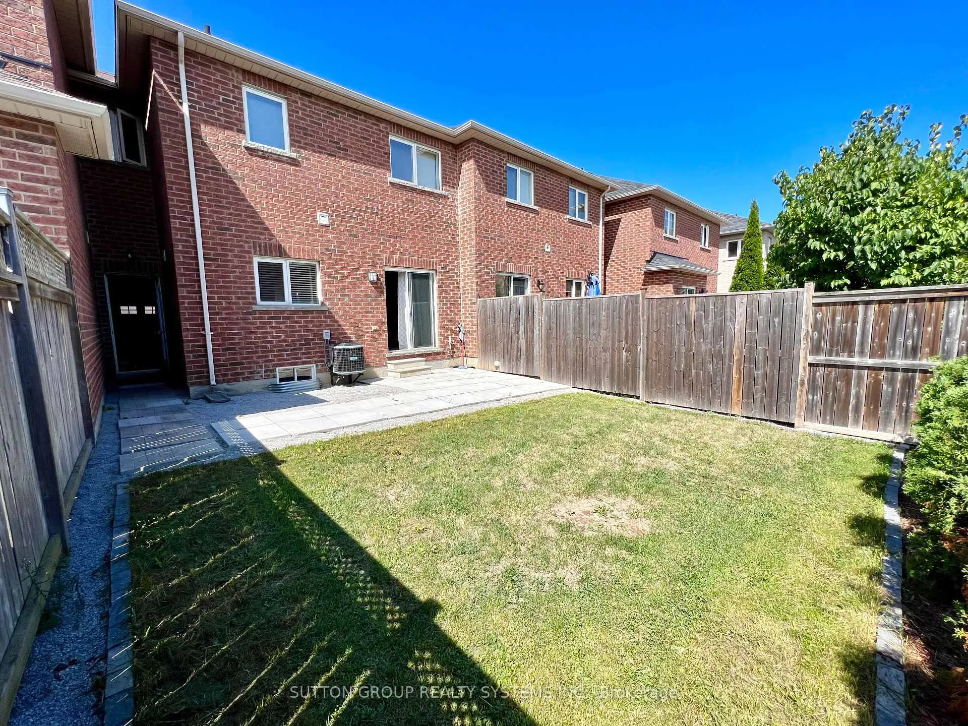 Photo 27 of 6 Raintree Drive, Hamilton, Stoney Creek — HOMEH