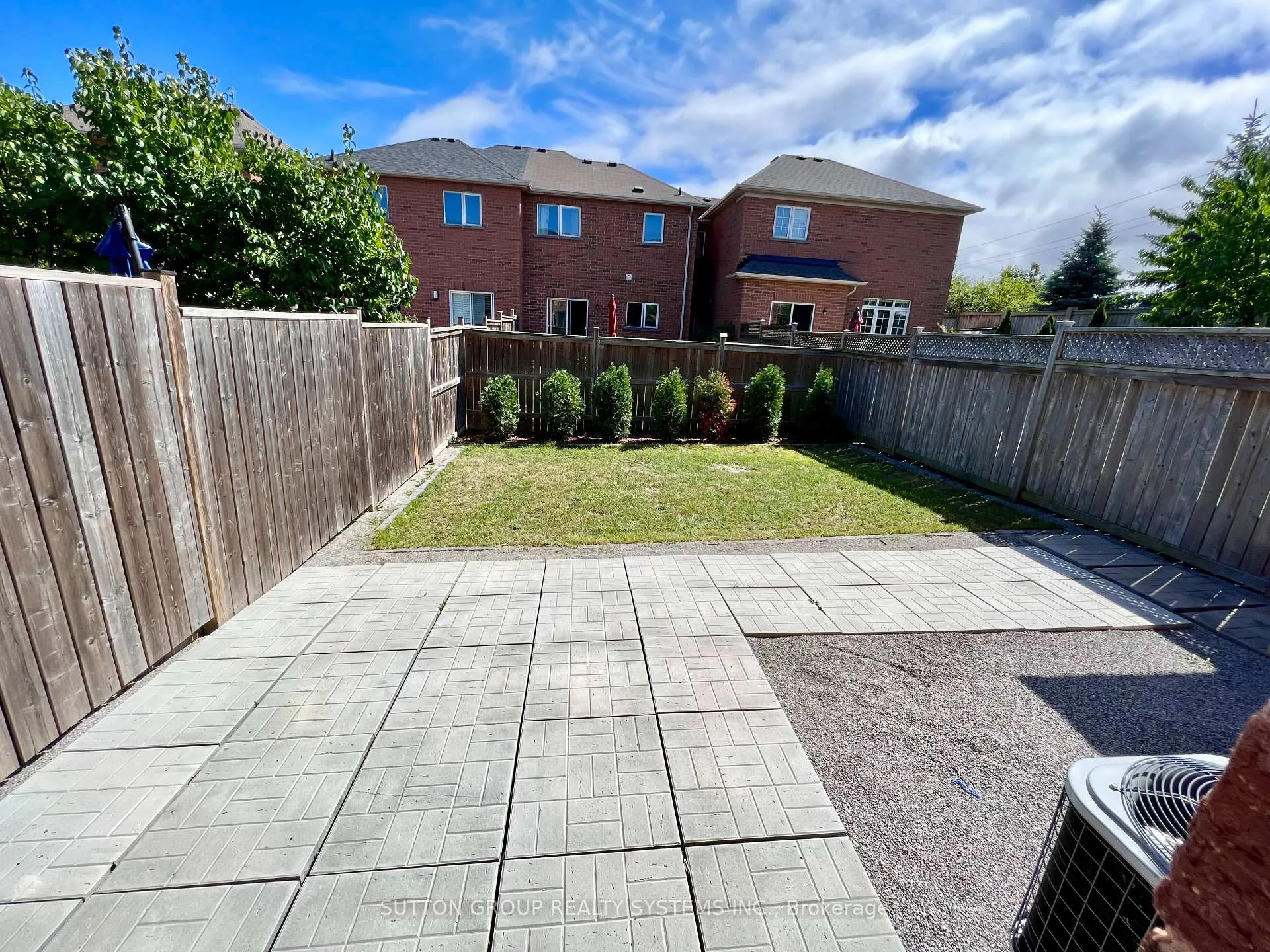 Photo 29 of 6 Raintree Drive, Hamilton, Stoney Creek — HOMEH