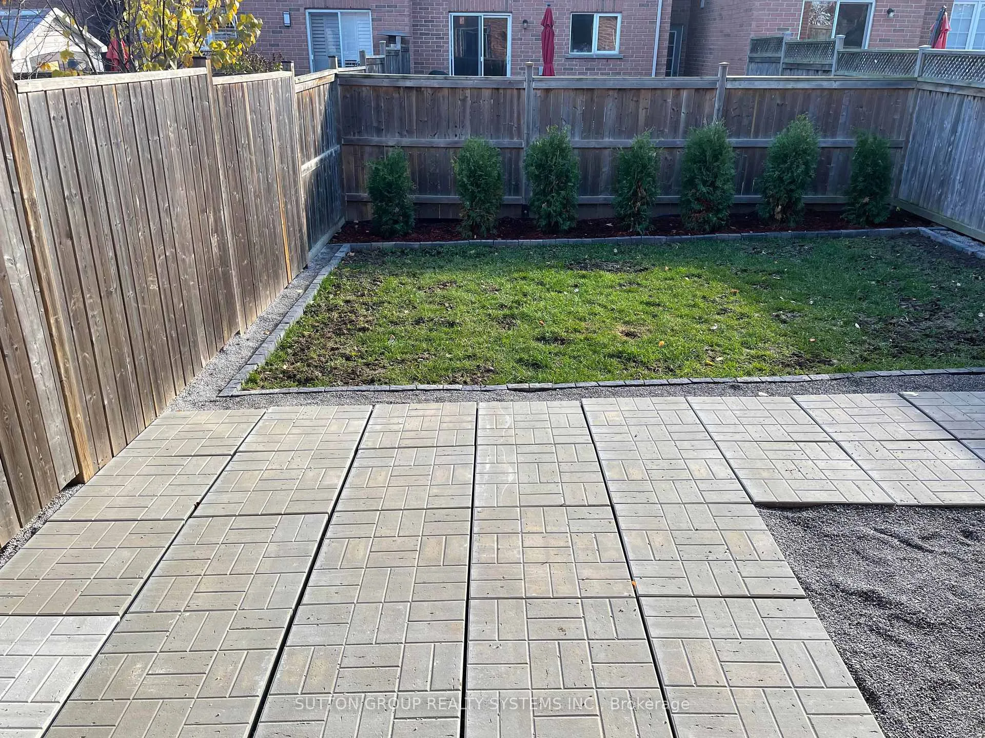 Photo 30 of 6 Raintree Drive, Hamilton, Stoney Creek — HOMEH