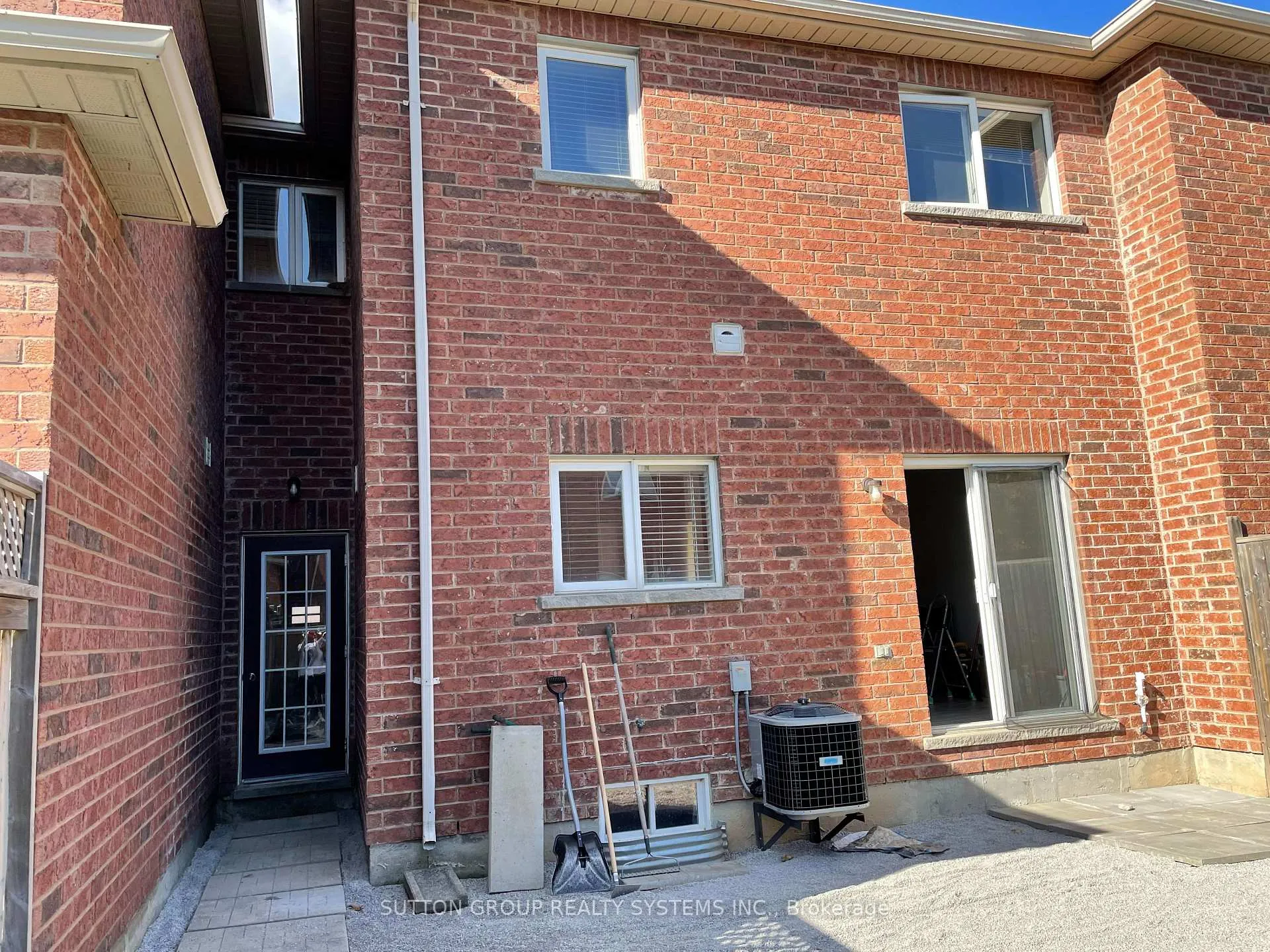 Photo 35 of 6 Raintree Drive, Hamilton, Stoney Creek — HOMEH