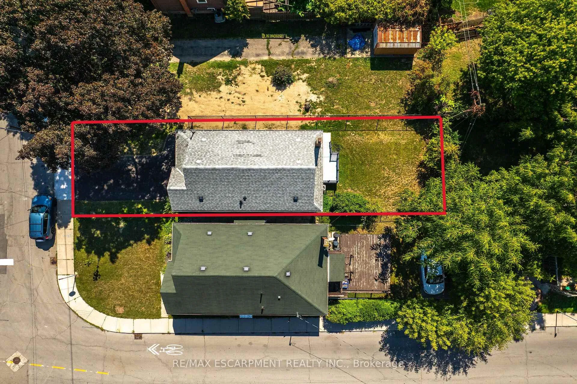 Photo 39 of 126 Auburn Avenue, Hamilton, Bartonville — HOMEH
