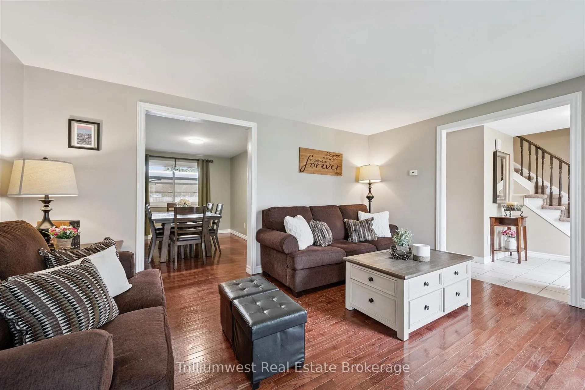 Photo 13 of 625 Pine Island Crescent, Waterloo — HOMEH