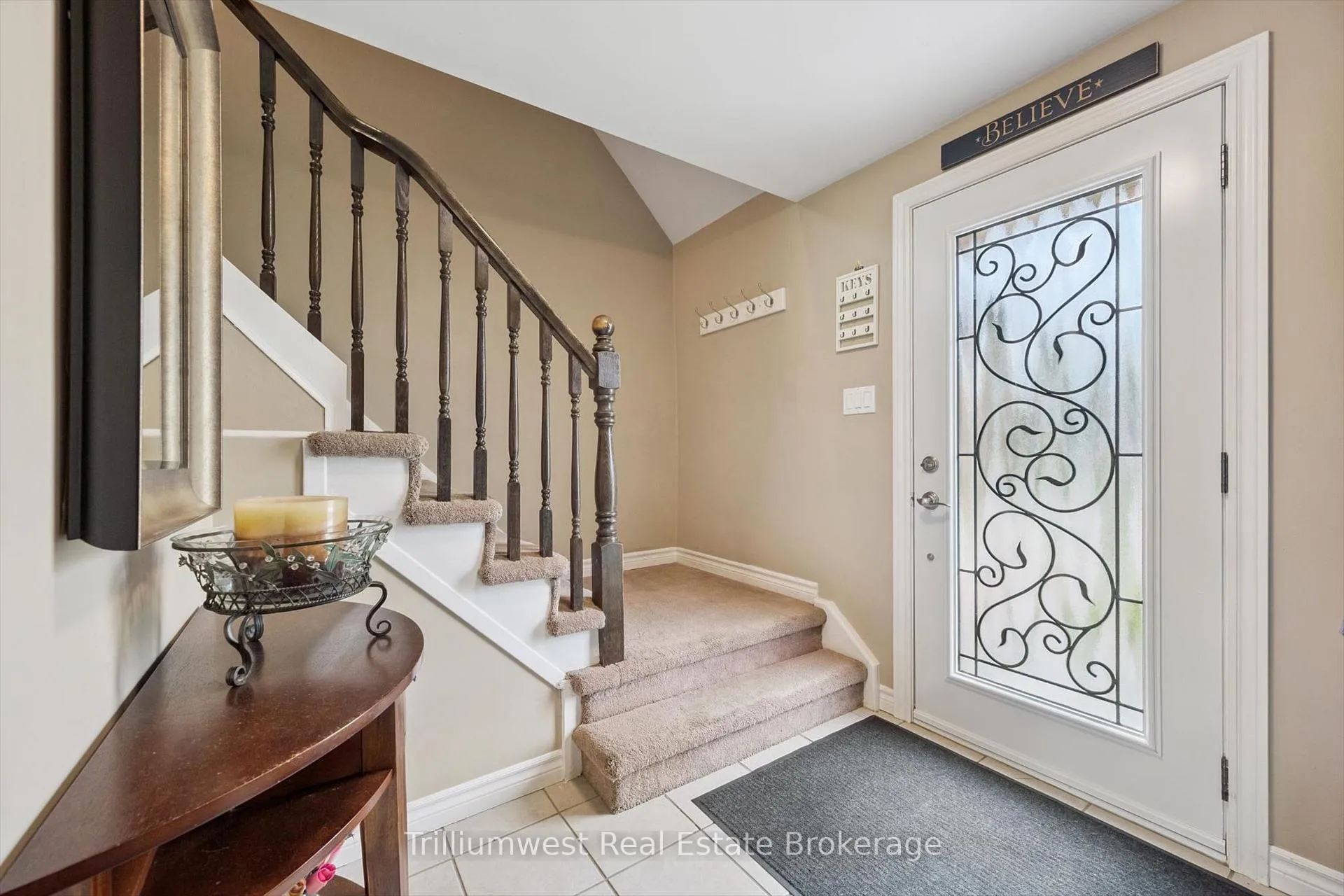 Photo 43 of 625 Pine Island Crescent, Waterloo — HOMEH