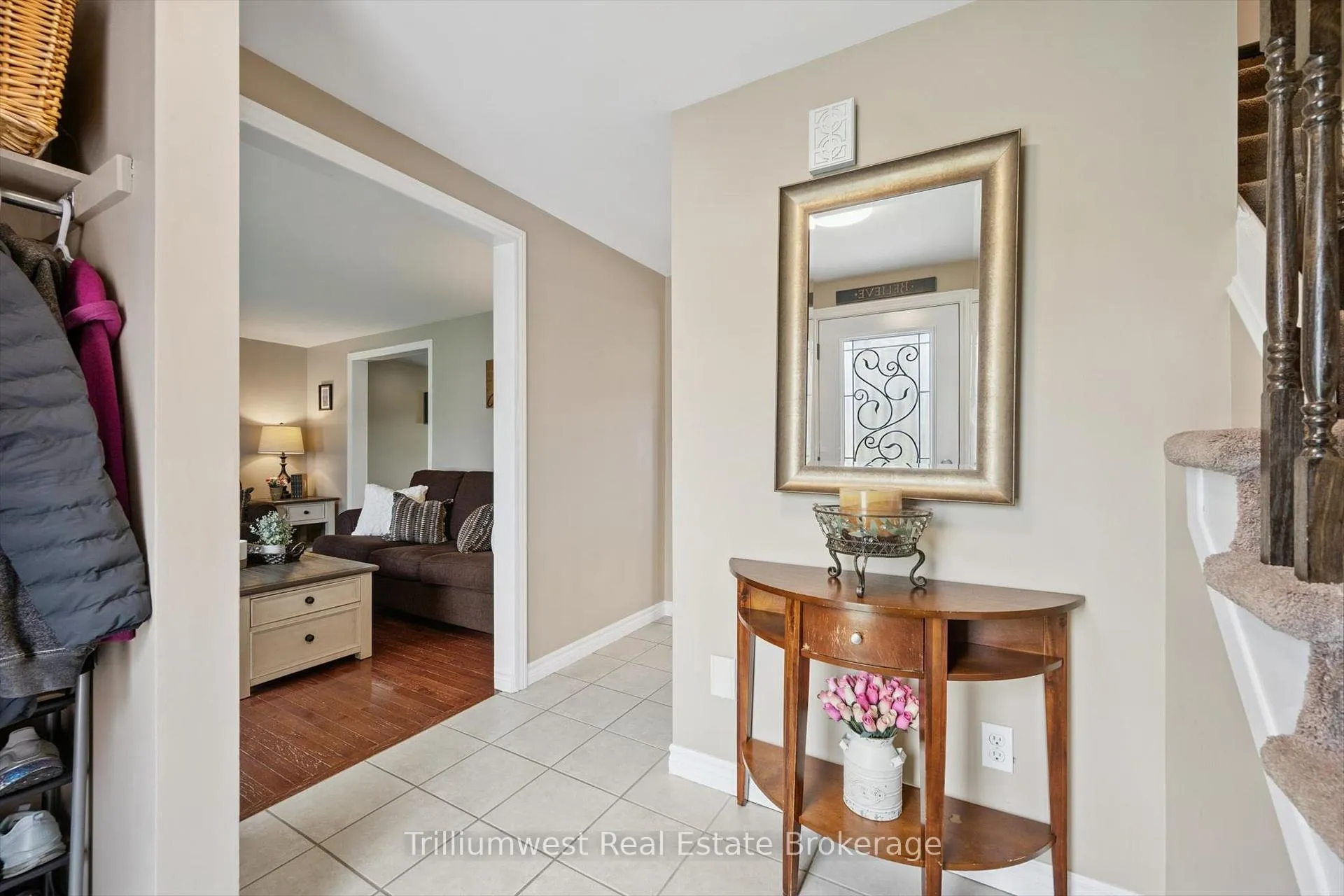 Photo 44 of 625 Pine Island Crescent, Waterloo — HOMEH