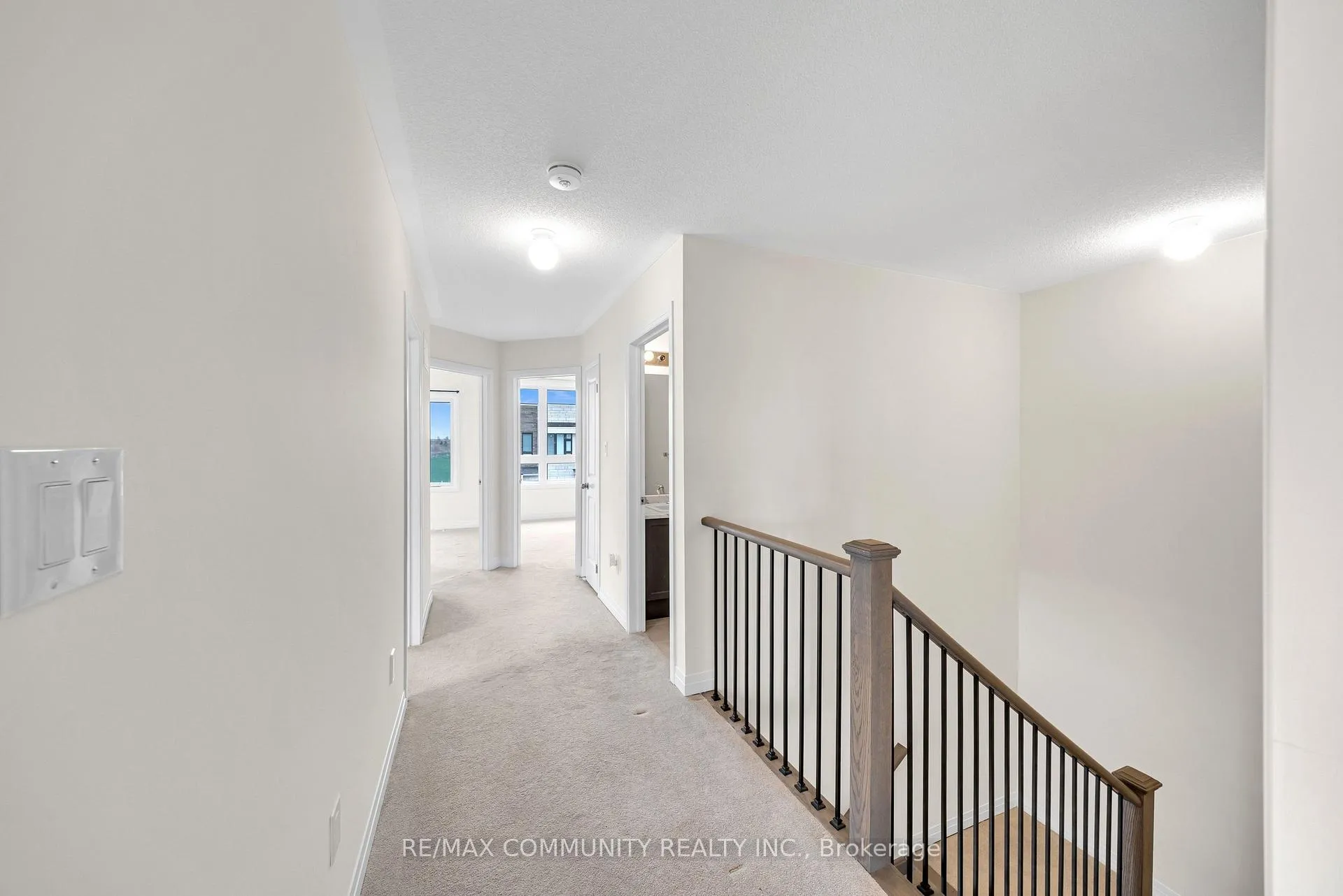 Photo 18 of 101 Sailors Landing, Clarington, Bowmanville — HOMEH