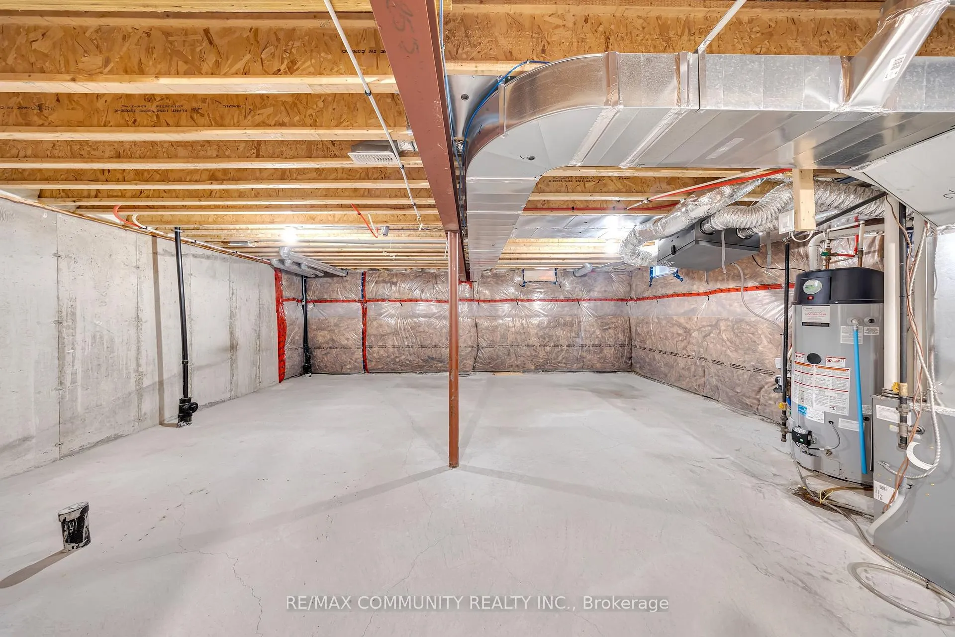 Photo 31 of 101 Sailors Landing, Clarington, Bowmanville — HOMEH