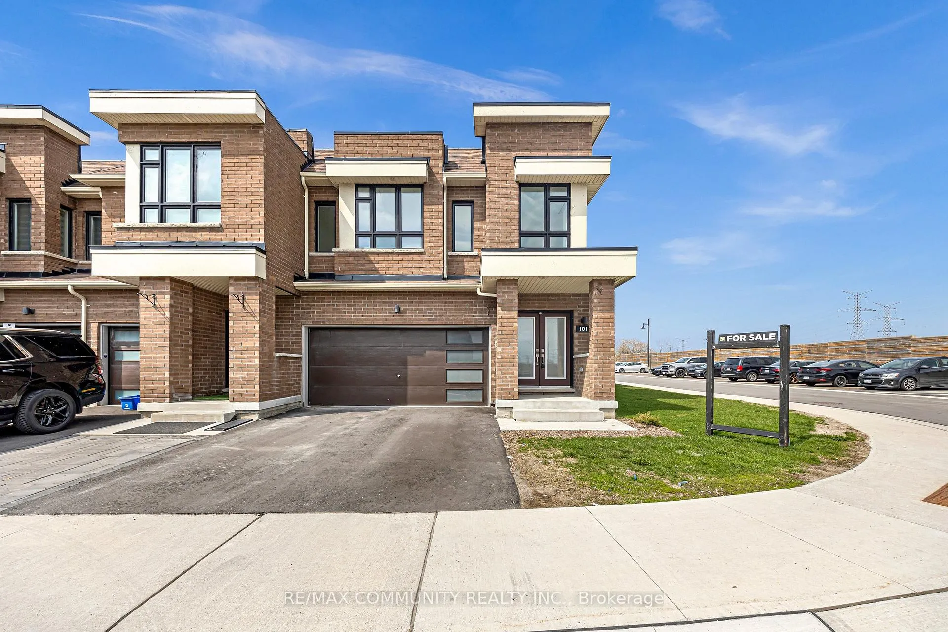 Photo 35 of 101 Sailors Landing, Clarington, Bowmanville — HOMEH