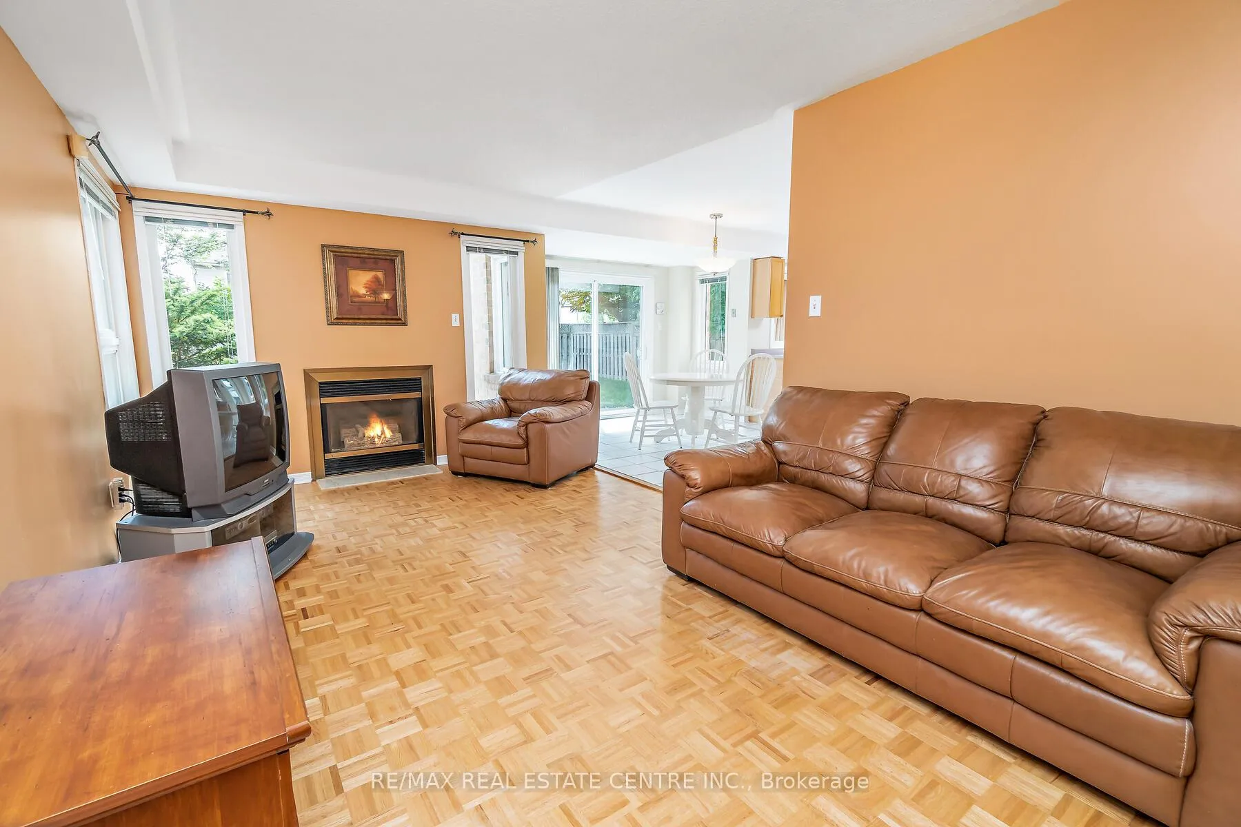 Photo 15 of 7 Curry Crescent, Halton Hills, Georgetown — HOMEH