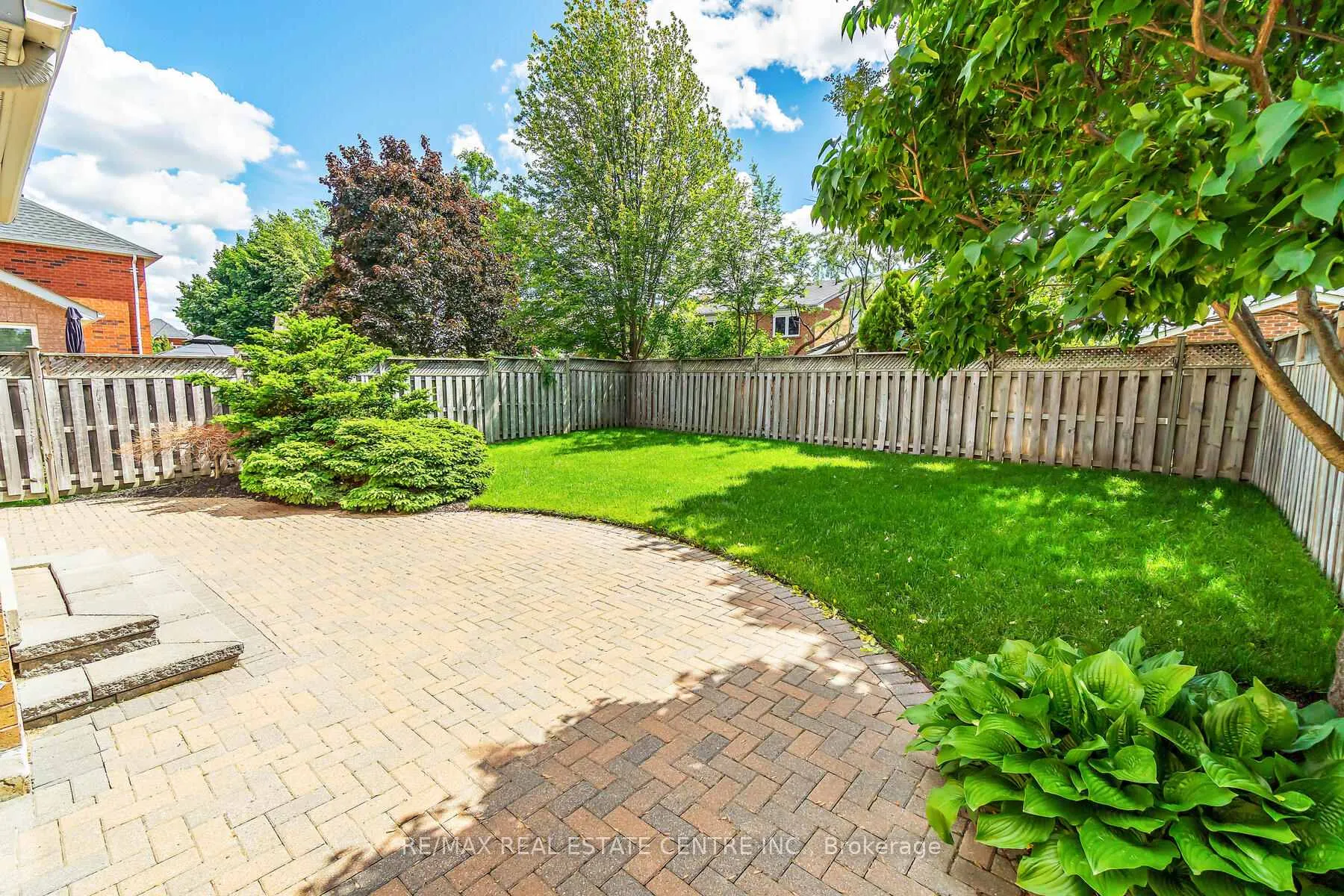 Photo 31 of 7 Curry Crescent, Halton Hills, Georgetown — HOMEH