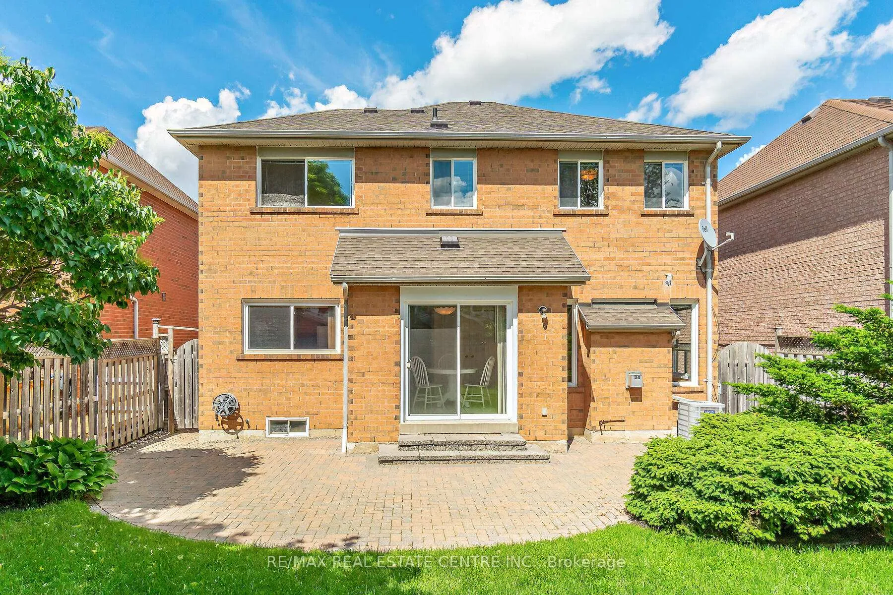 Photo 33 of 7 Curry Crescent, Halton Hills, Georgetown — HOMEH