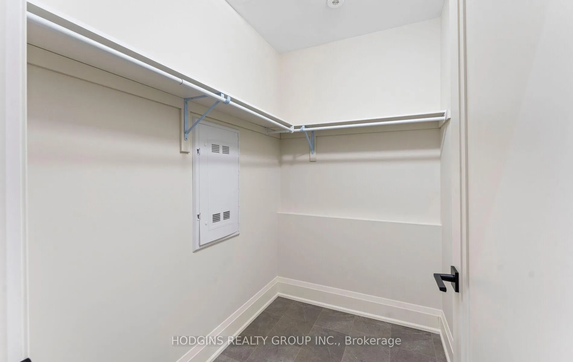 Photo 29 of Unit 14, 1138 Mona Road, Mississauga, Mineola — HOMEH
