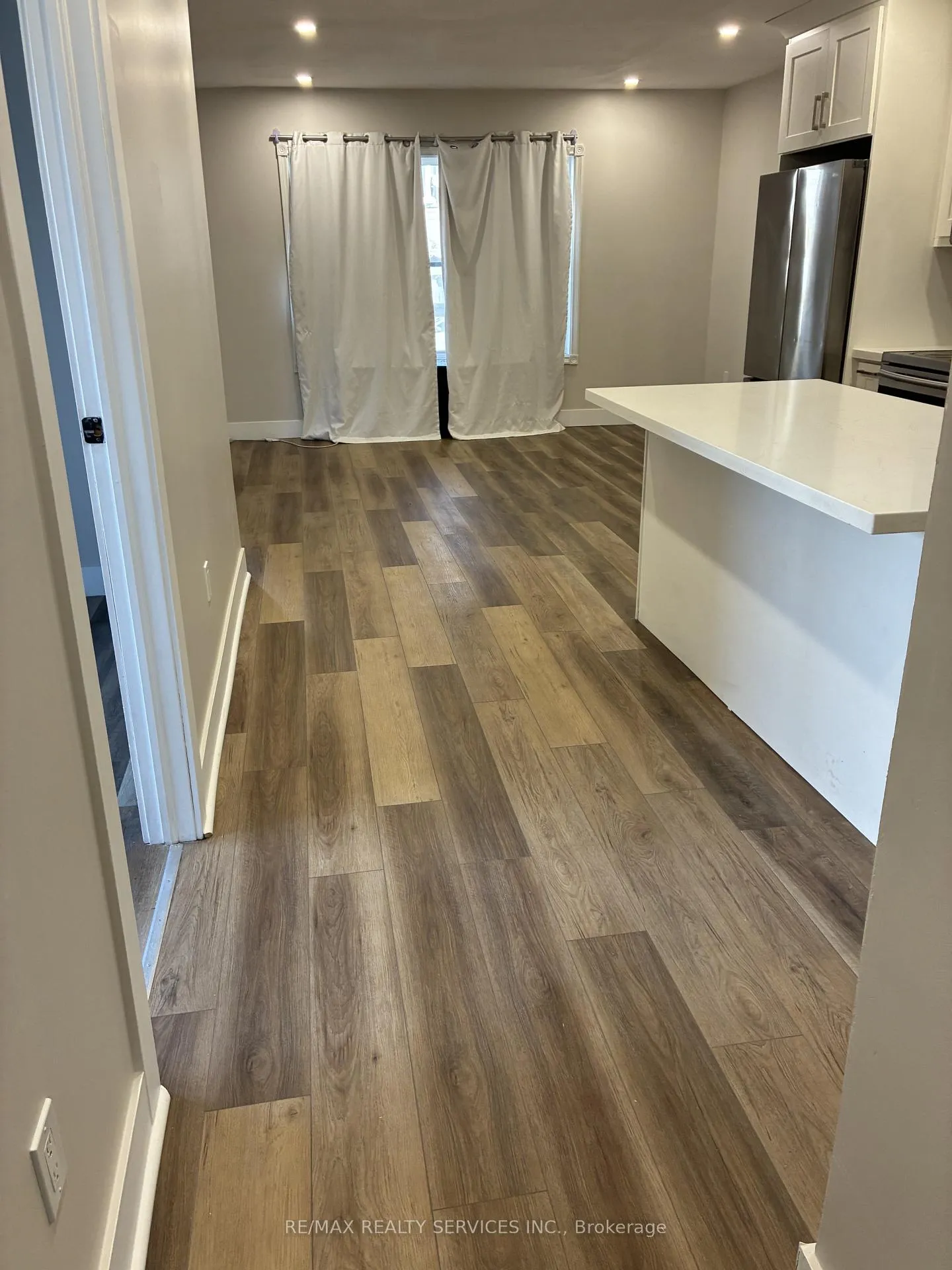 Photo 8 of Unit Unit 1, 748 Barton Street E, Hamilton, Stipley — HOMEH