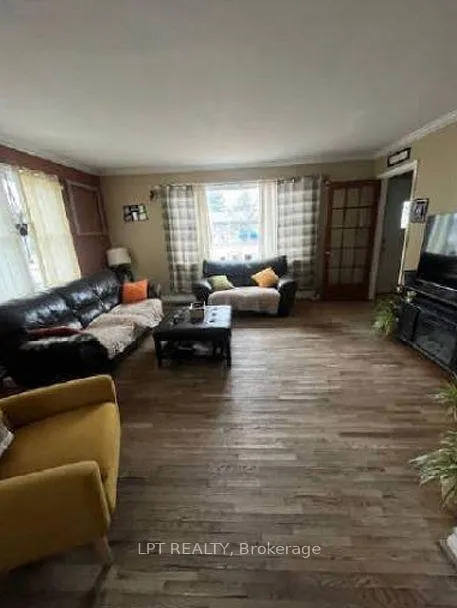 Photo 5 of 538 Sidney Street, Belleville, Belleville Ward — HOMEH