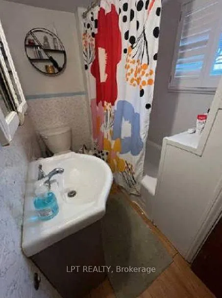 Photo 9 of 538 Sidney Street, Belleville, Belleville Ward — HOMEH