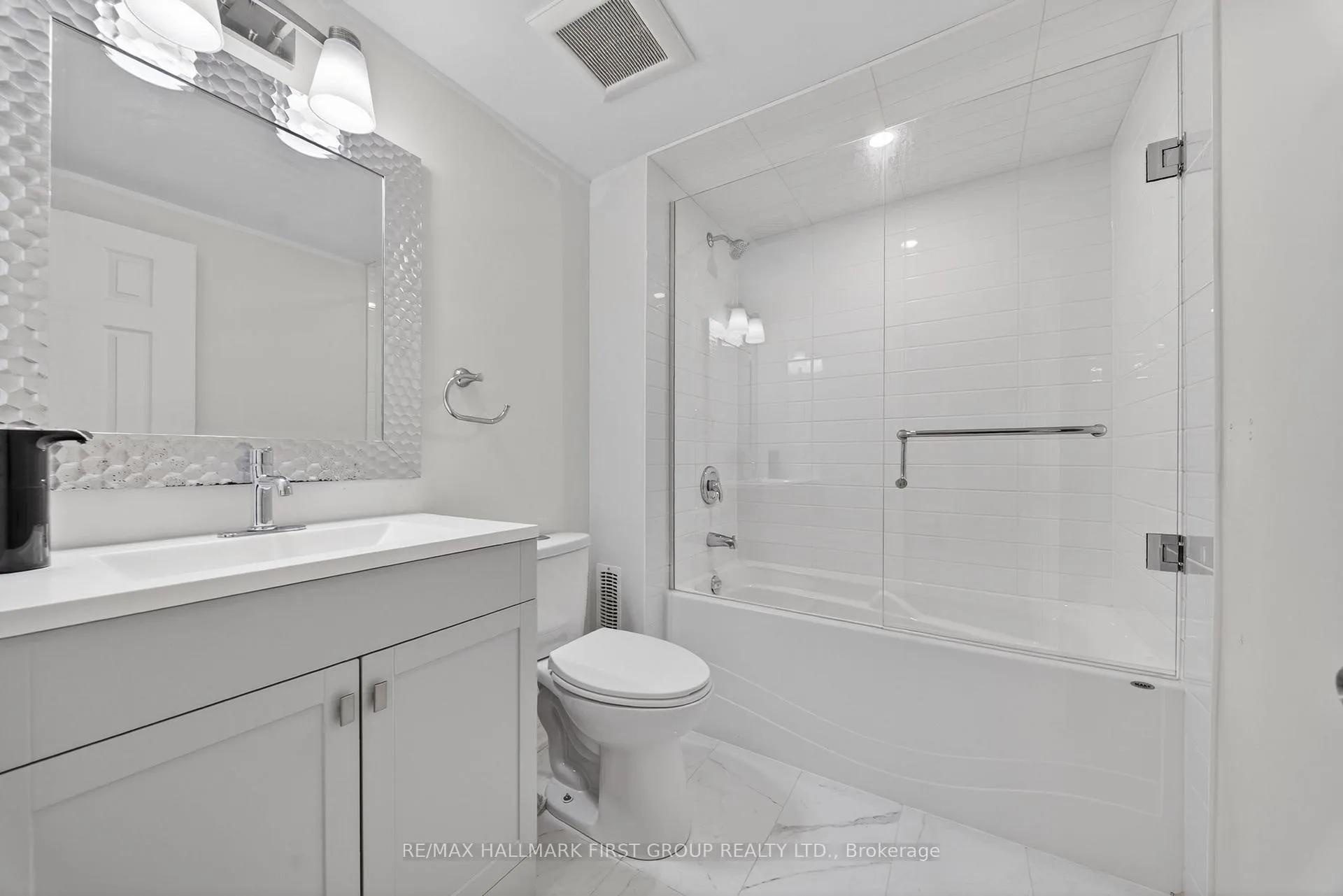 Photo 39 of 166 Wright Crescent, Ajax, Central — HOMEH