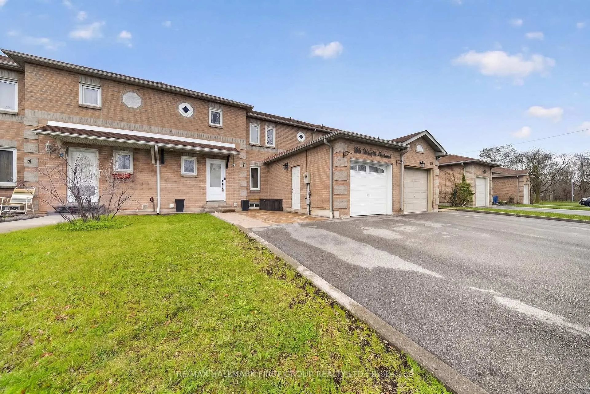Photo 45 of 166 Wright Crescent, Ajax, Central — HOMEH
