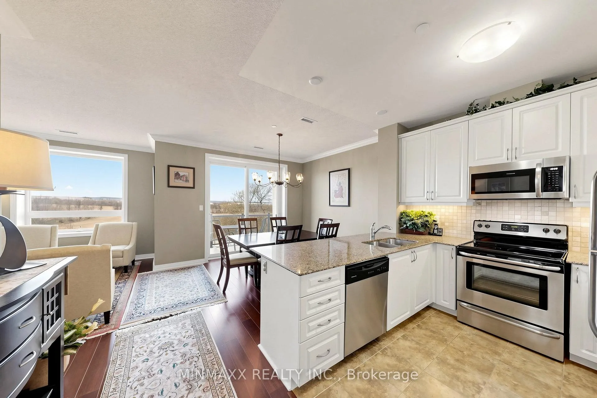 Photo 9 of Unit 617, 33 Whitmer Street, Milton, Scott — HOMEH