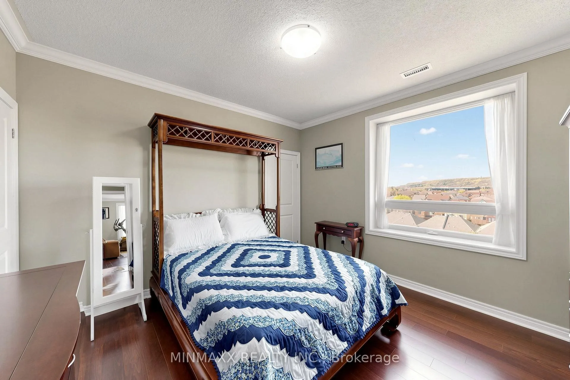 Photo 28 of Unit 617, 33 Whitmer Street, Milton, Scott — HOMEH