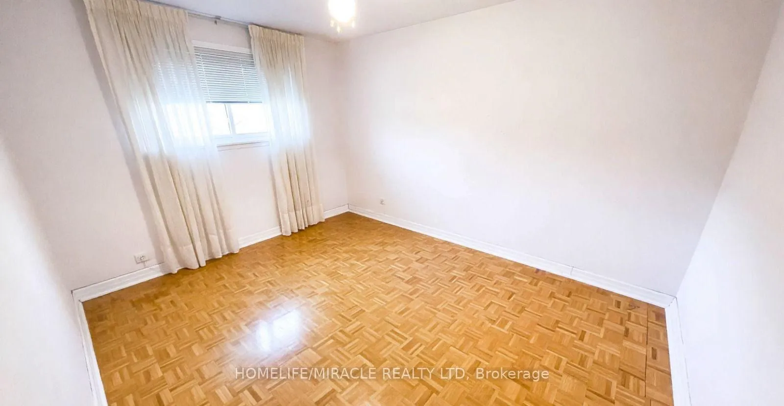 Photo 8 of 20 Hatchet Place, Scarborough, Malvern — HOMEH