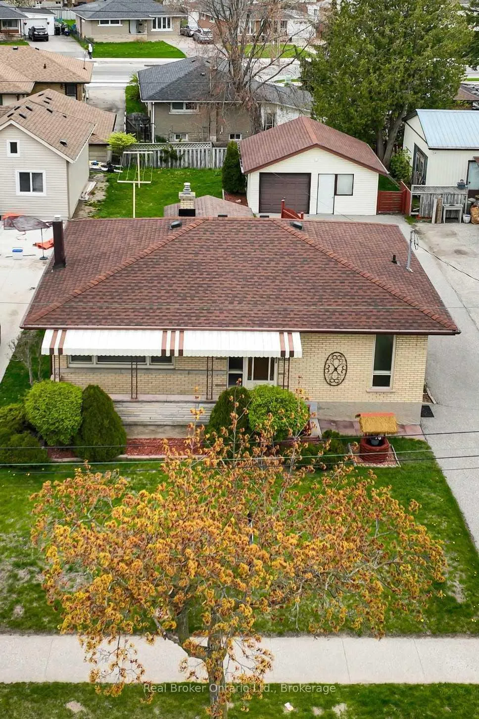Photo 1 of 144 Byron Avenue, Kitchener — HOMEH