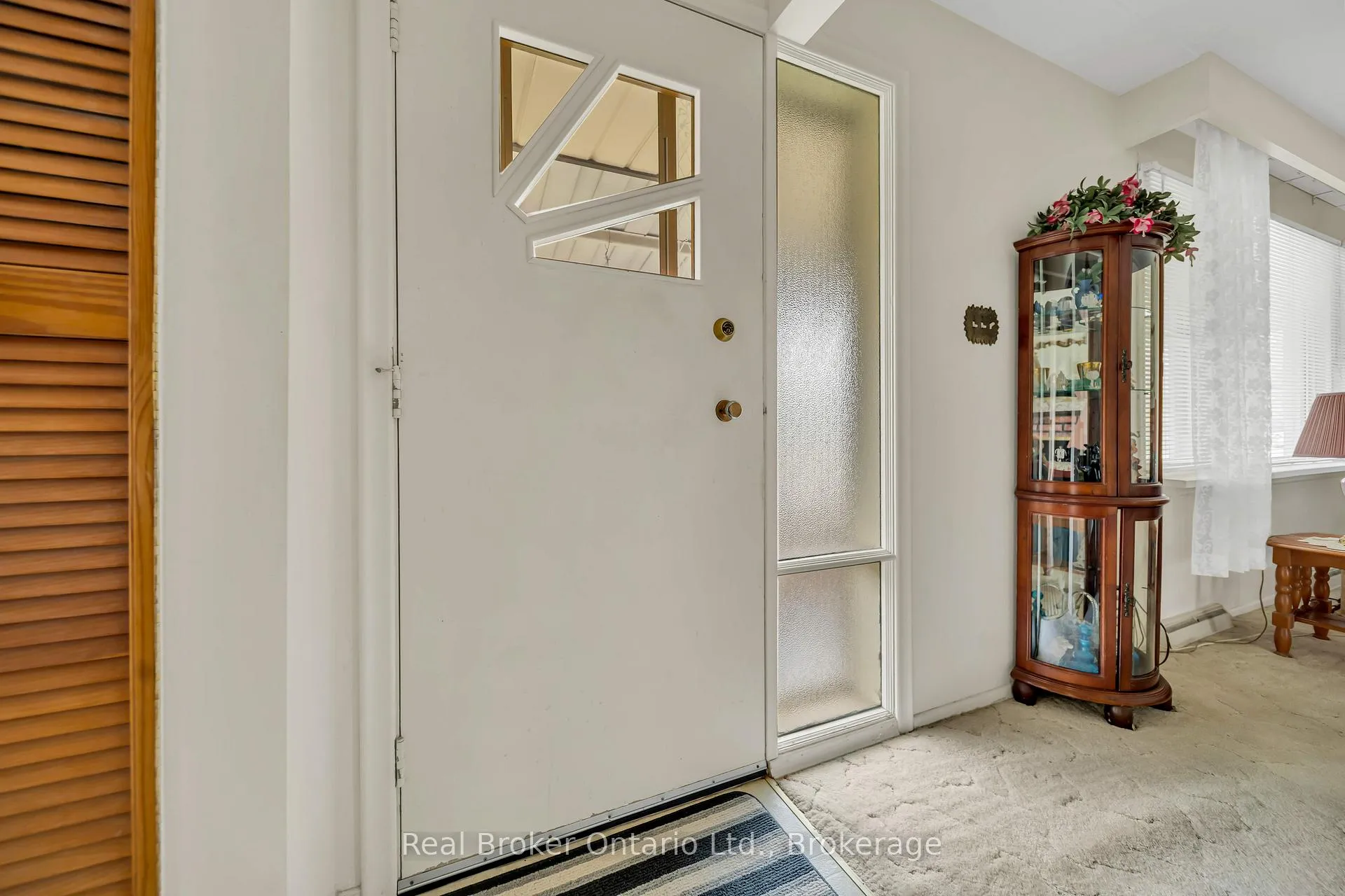 Photo 8 of 144 Byron Avenue, Kitchener — HOMEH