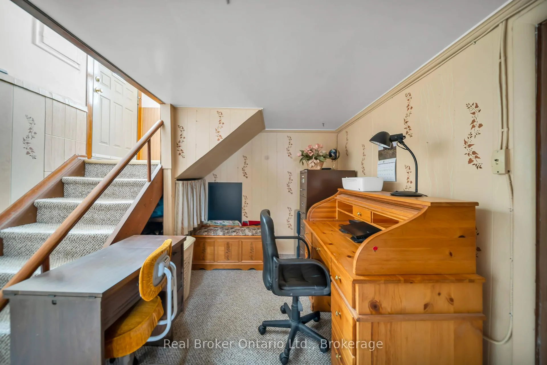 Photo 27 of 144 Byron Avenue, Kitchener — HOMEH