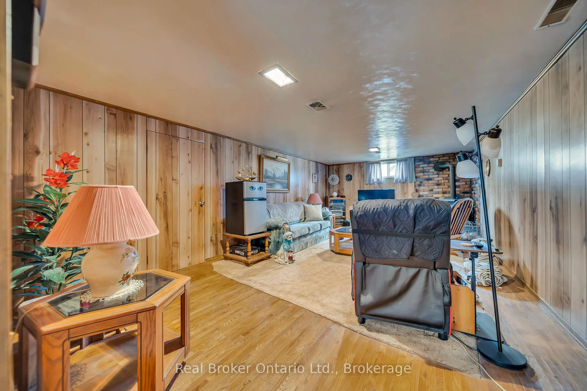 Photo 28 of 144 Byron Avenue, Kitchener — HOMEH