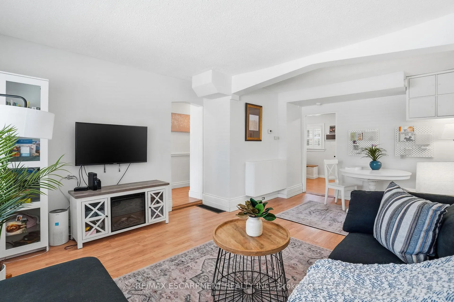 Photo 7 of 279 Park Street W, Hamilton, Dundas — HOMEH