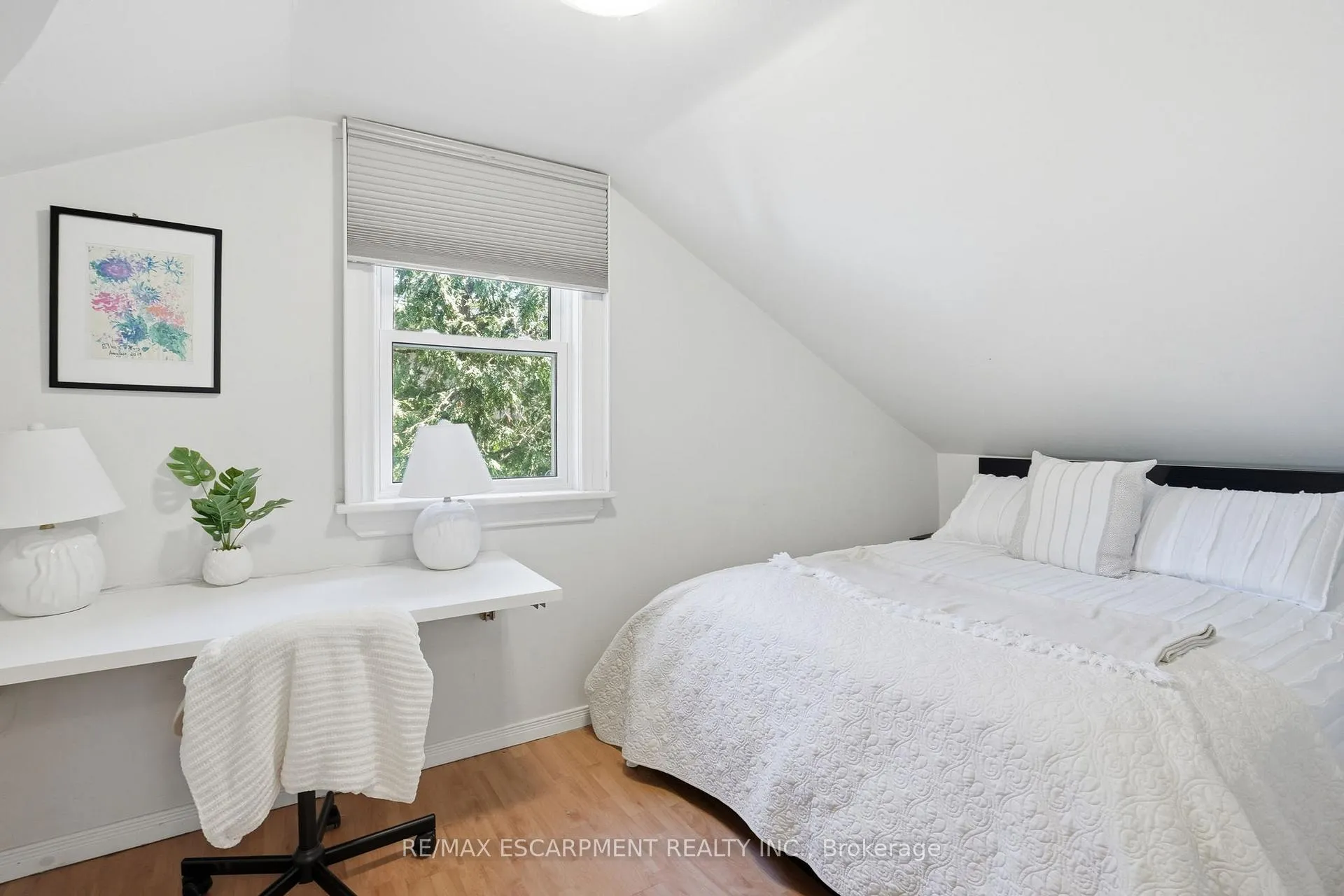 Photo 17 of 279 Park Street W, Hamilton, Dundas — HOMEH