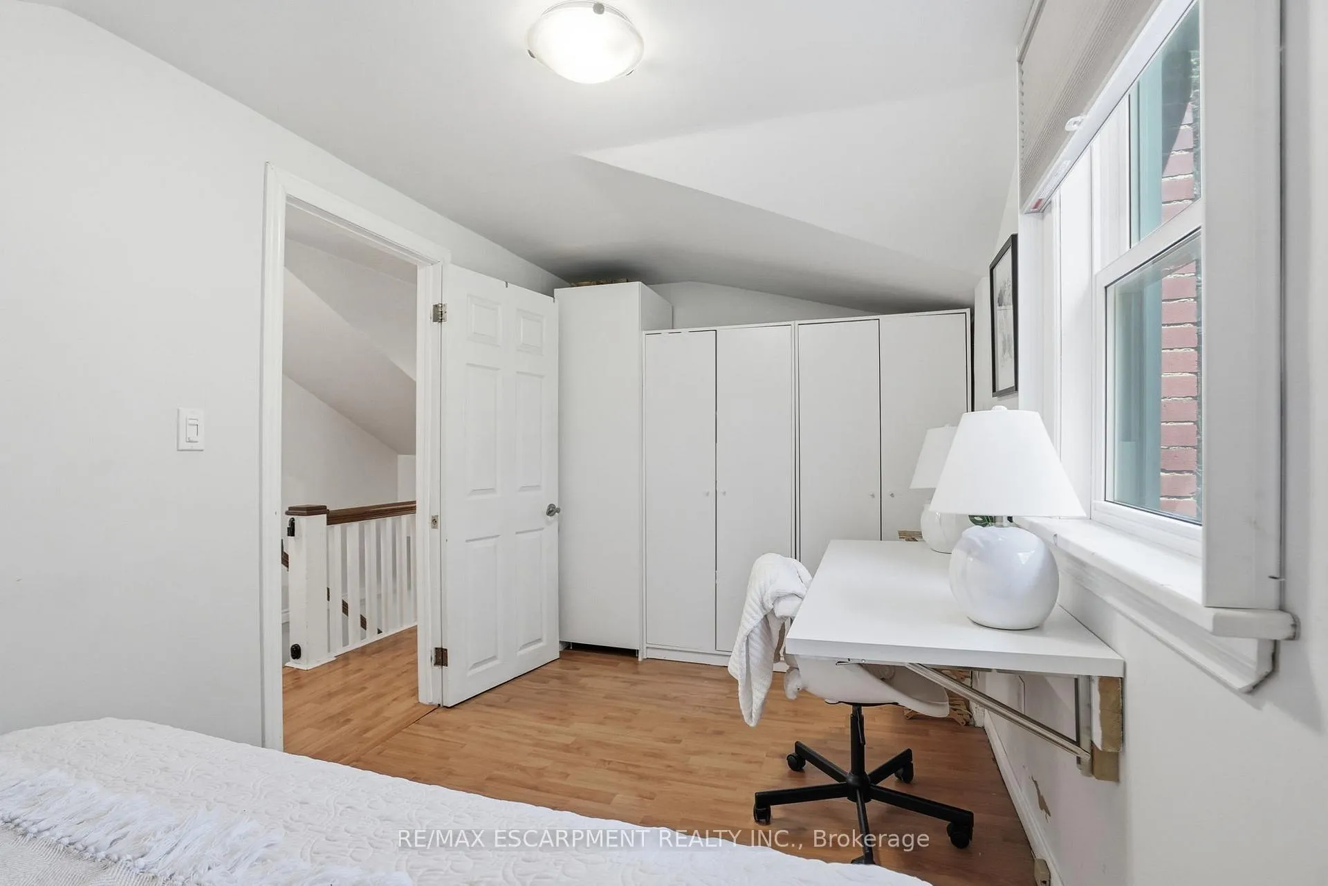 Photo 18 of 279 Park Street W, Hamilton, Dundas — HOMEH