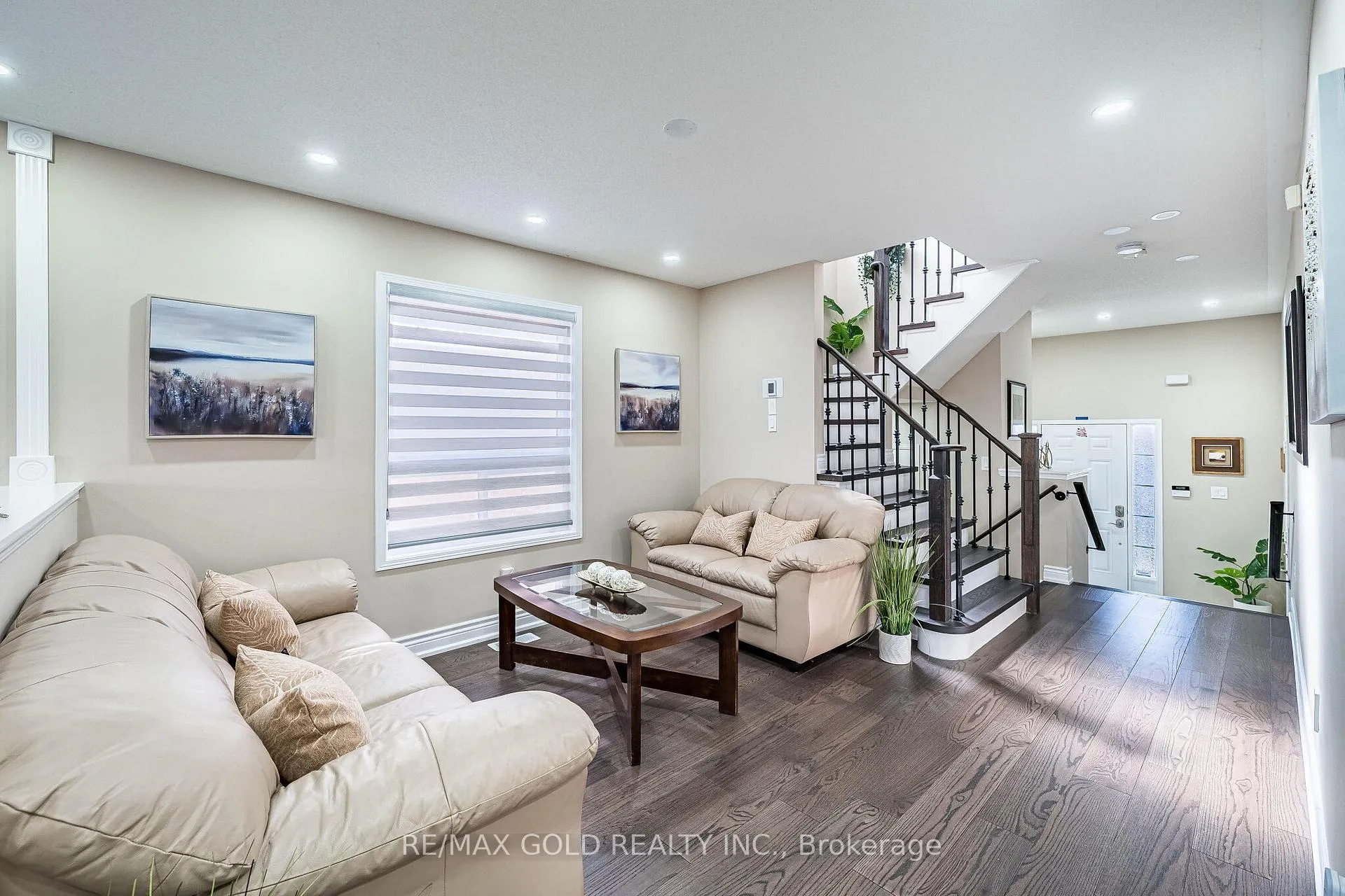 Photo 7 of 40 Hollingsworth Circle, Brampton, Fletcher's Meadow — HOMEH