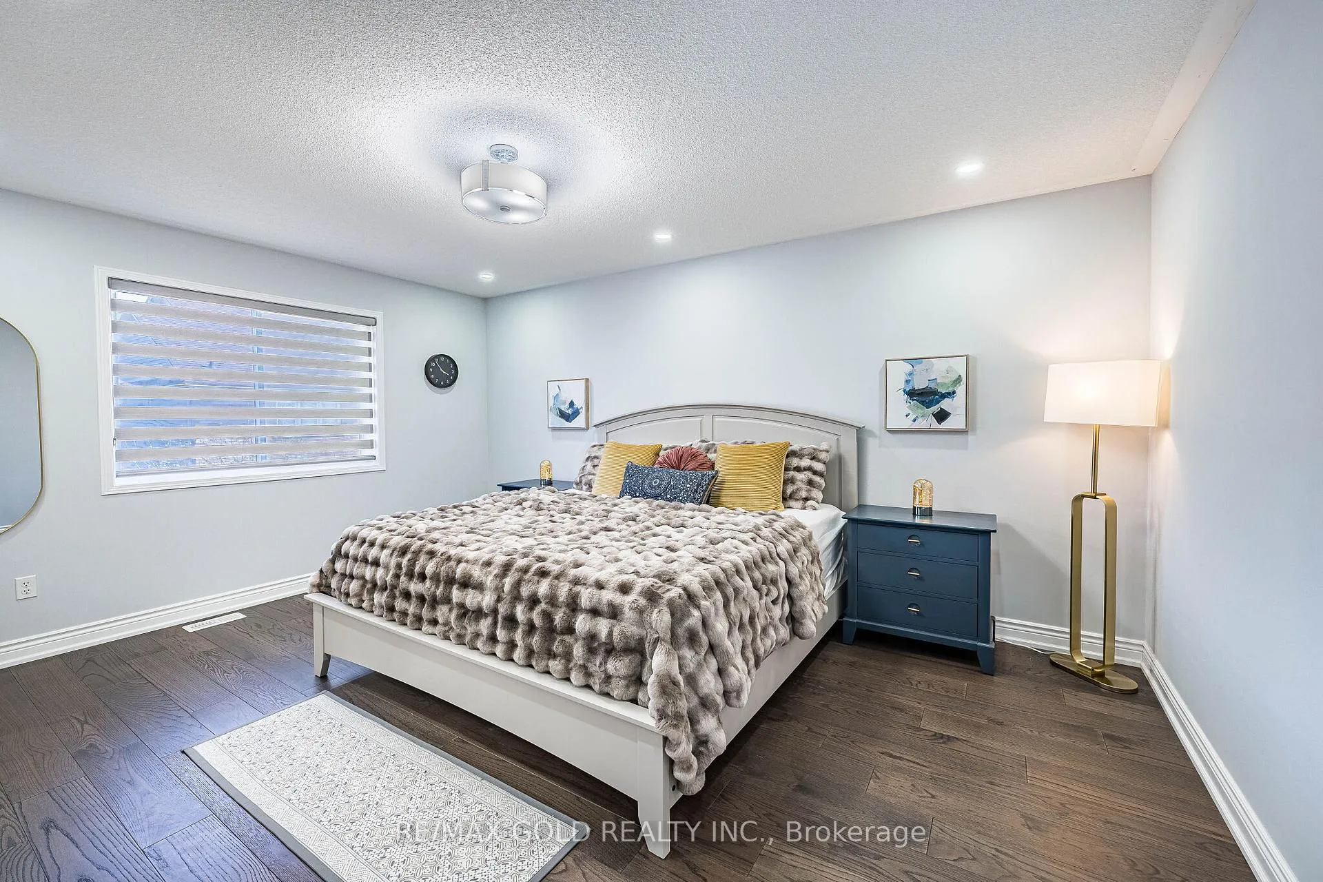 Photo 22 of 40 Hollingsworth Circle, Brampton, Fletcher's Meadow — HOMEH