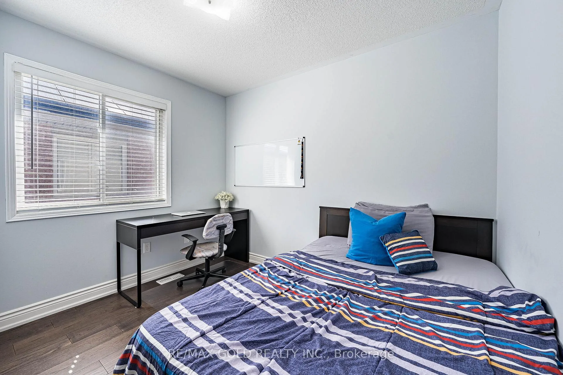 Photo 28 of 40 Hollingsworth Circle, Brampton, Fletcher's Meadow — HOMEH