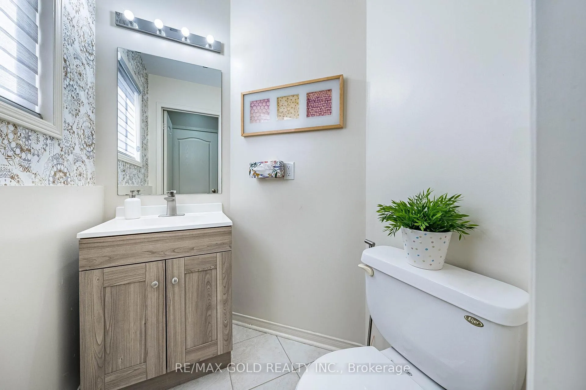 Photo 39 of 40 Hollingsworth Circle, Brampton, Fletcher's Meadow — HOMEH