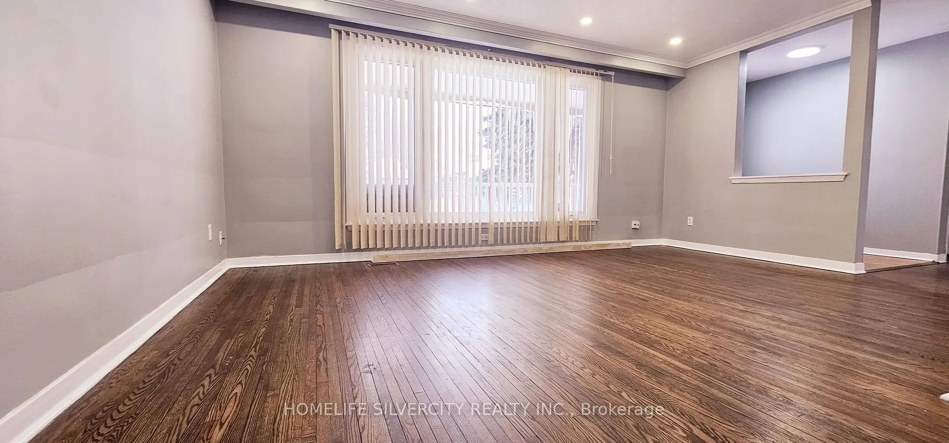 Photo 6 of Unit Upper, 31 Windermere Court, Brampton, Northwood Park — HOMEH