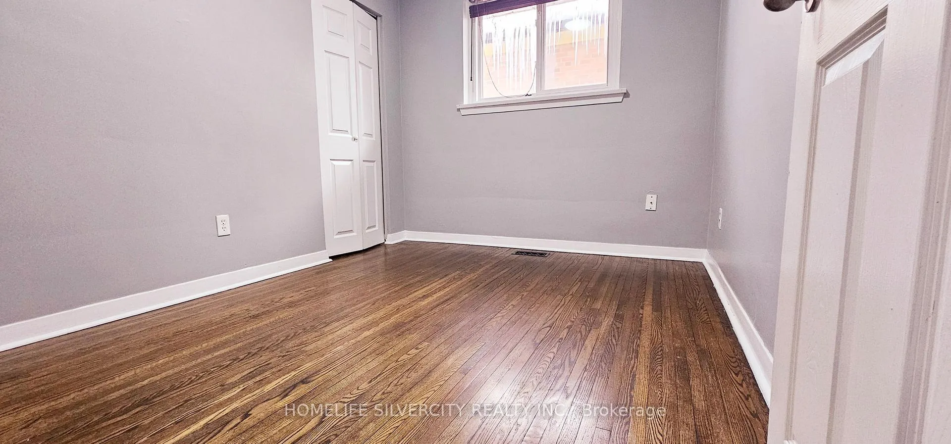 Photo 19 of Unit Upper, 31 Windermere Court, Brampton, Northwood Park — HOMEH