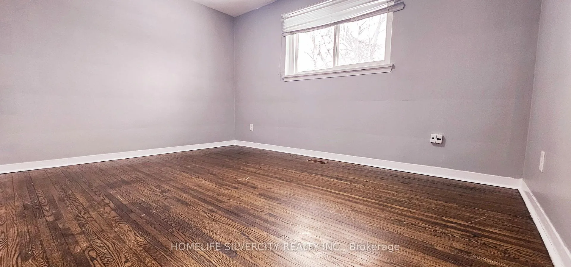 Photo 22 of Unit Upper, 31 Windermere Court, Brampton, Northwood Park — HOMEH