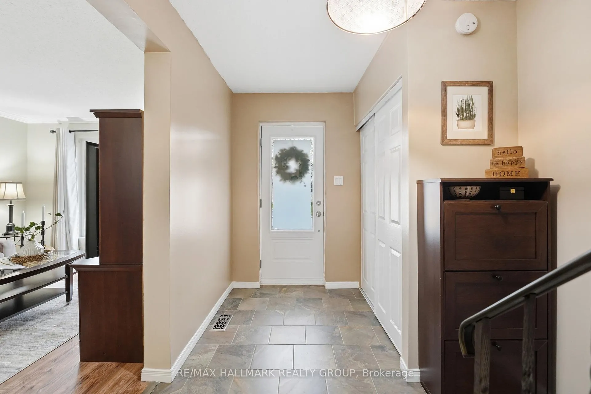 Photo 2 of Unit 59, 2336 Orient Park Drive, Ottawa, Blackburn Hamlet (South) — HOMEH