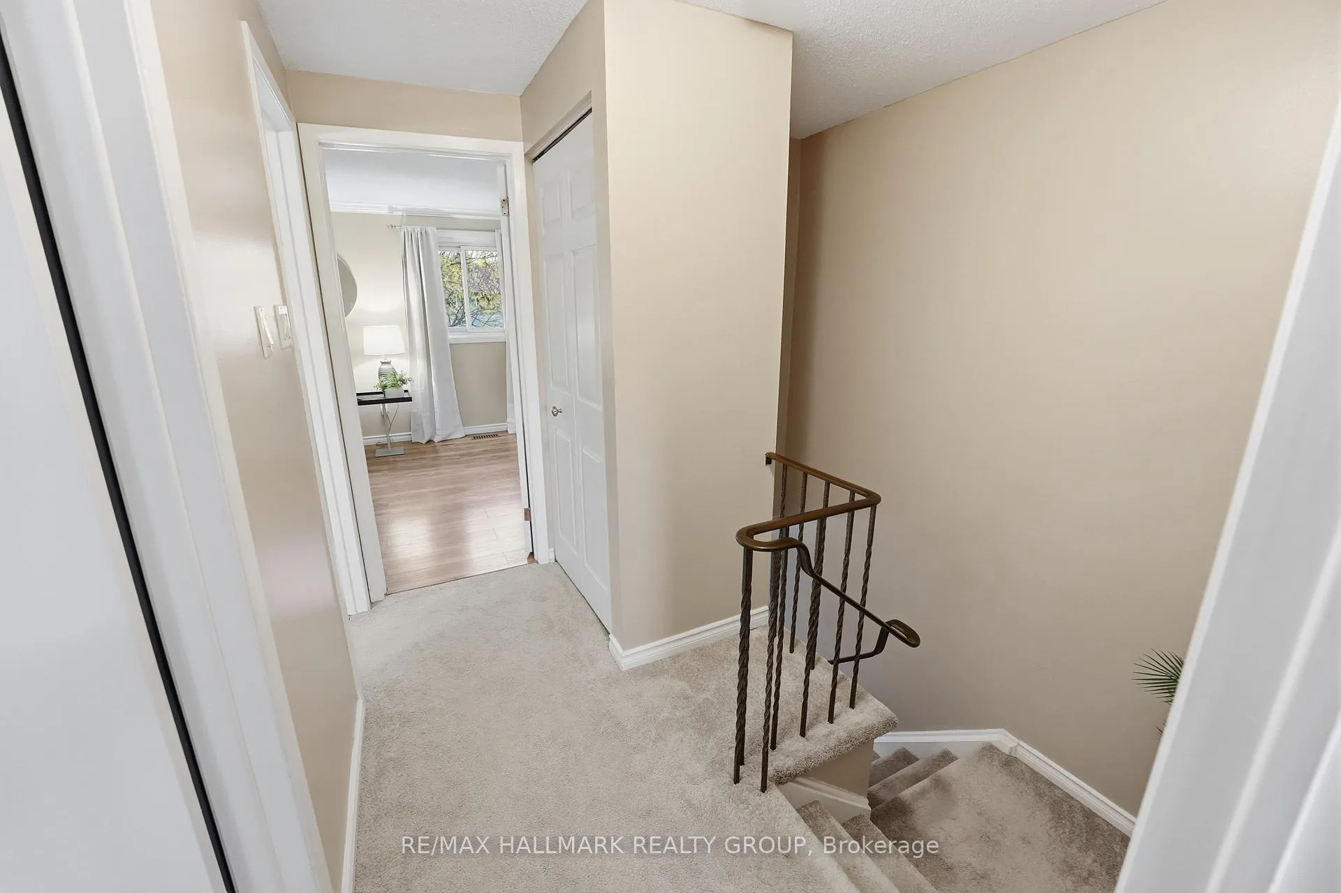 Photo 13 of Unit 59, 2336 Orient Park Drive, Ottawa, Blackburn Hamlet (South) — HOMEH