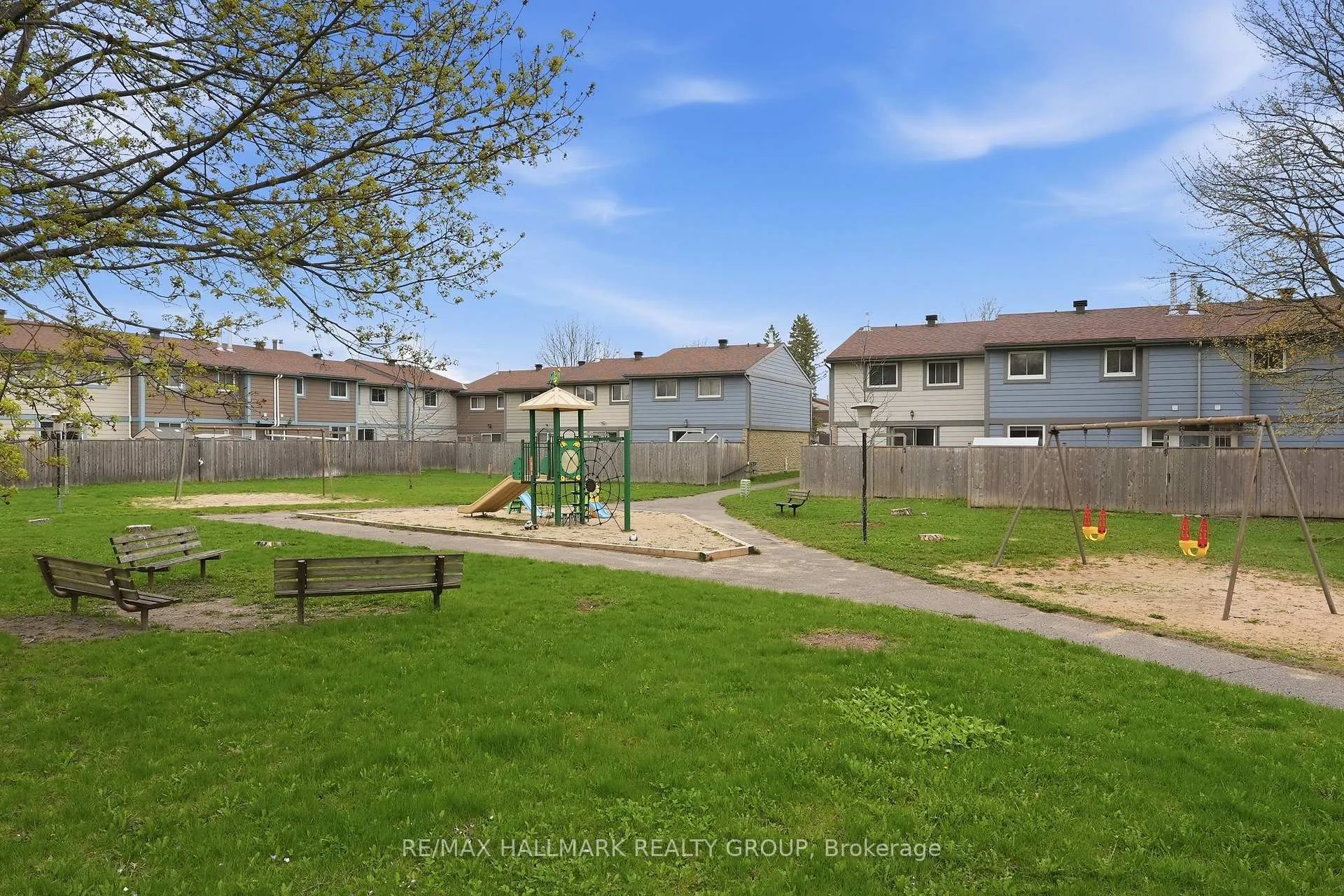 Photo 30 of Unit 59, 2336 Orient Park Drive, Ottawa, Blackburn Hamlet (South) — HOMEH