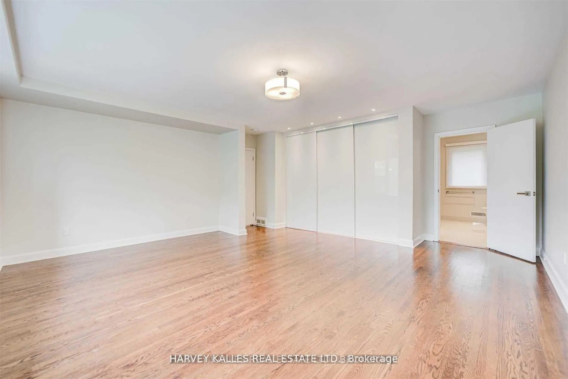 Photo 14 of 209 Lytton Boulevard, Toronto, Lawrence Park South — HOMEH