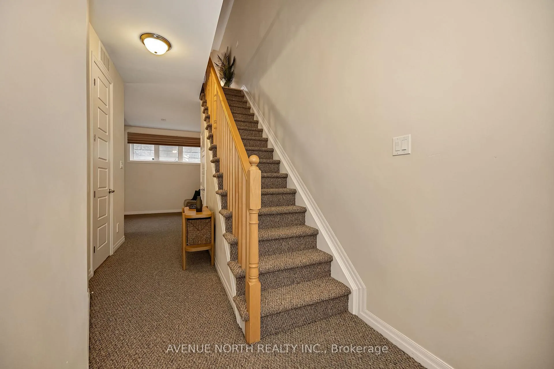 Photo 31 of 120 Lionel Private, Ottawa, Springridge/East Village — HOMEH