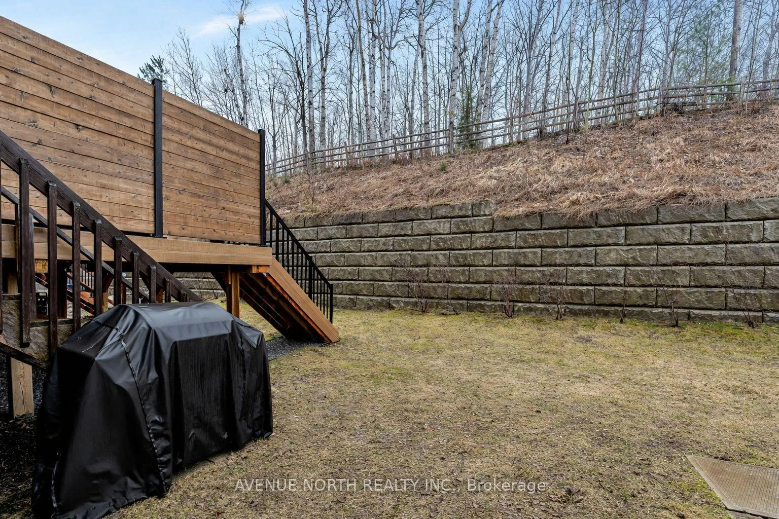 Photo 39 of 120 Lionel Private, Ottawa, Springridge/East Village — HOMEH