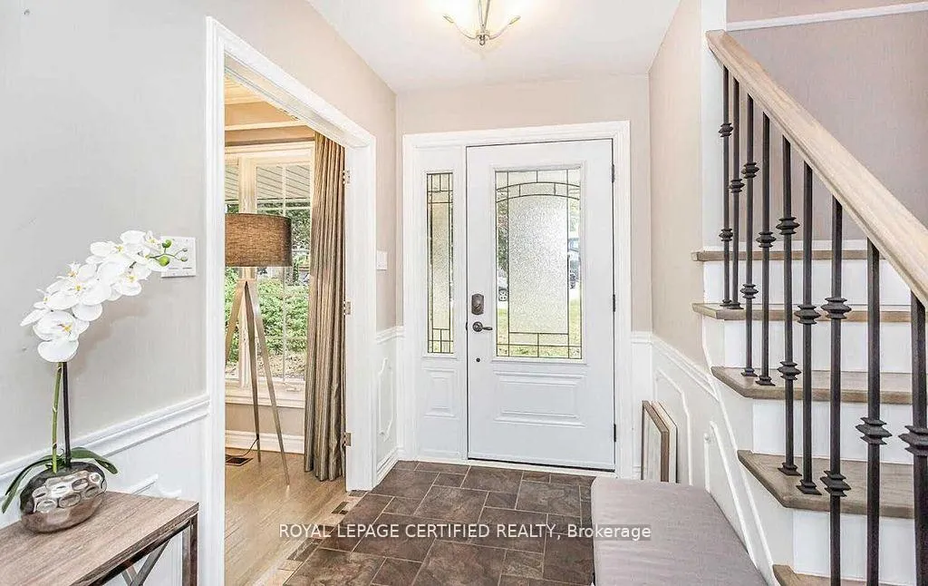 Photo 3 of 1466 Seagram Avenue, Oakville, Southwest — HOMEH