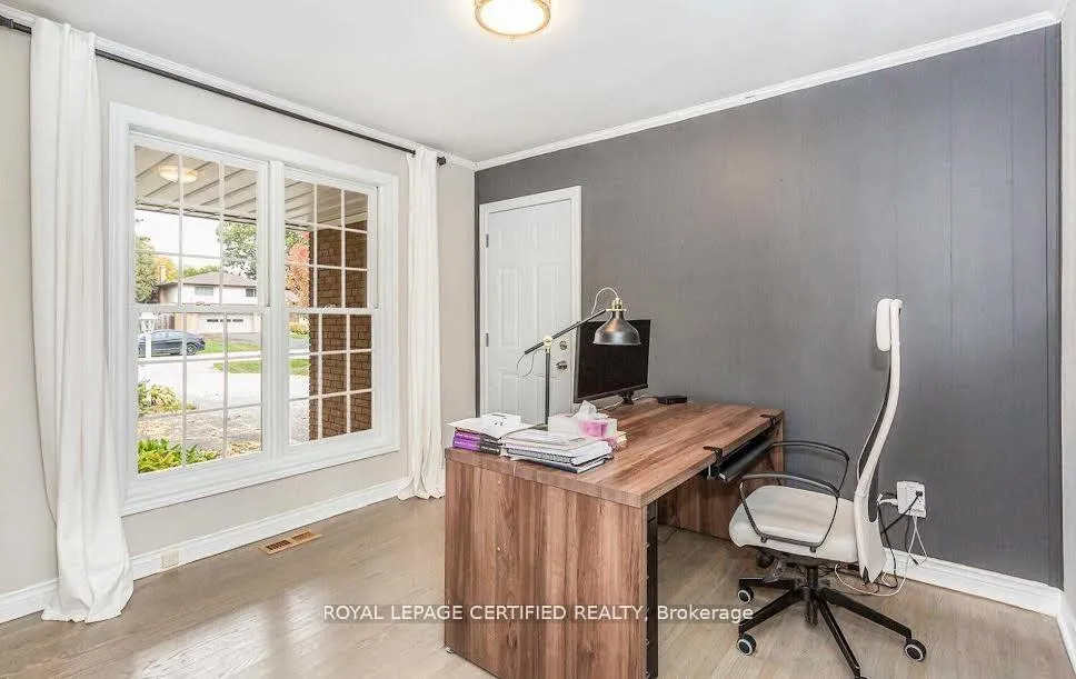 Photo 14 of 1466 Seagram Avenue, Oakville, Southwest — HOMEH