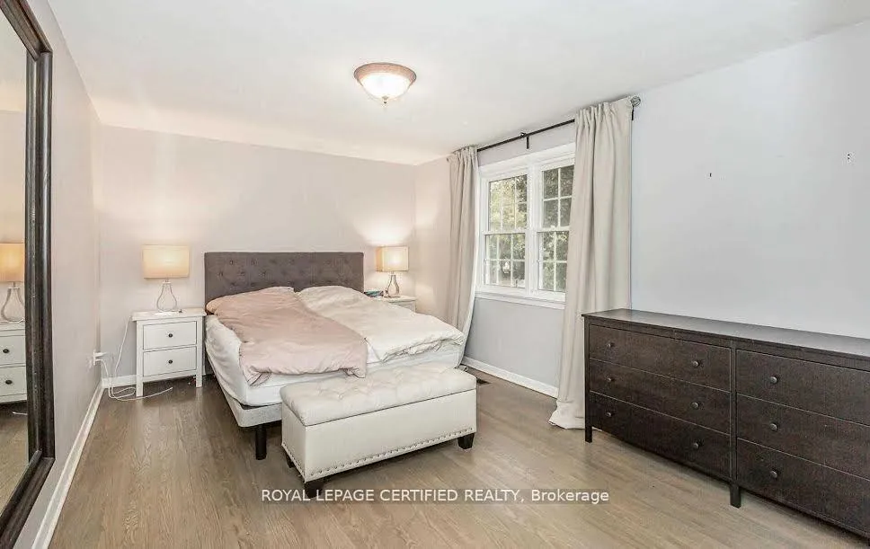 Photo 17 of 1466 Seagram Avenue, Oakville, Southwest — HOMEH