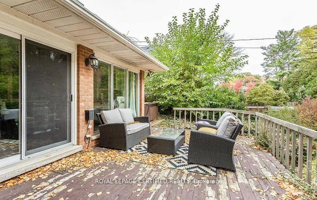 Photo 26 of 1466 Seagram Avenue, Oakville, Southwest — HOMEH