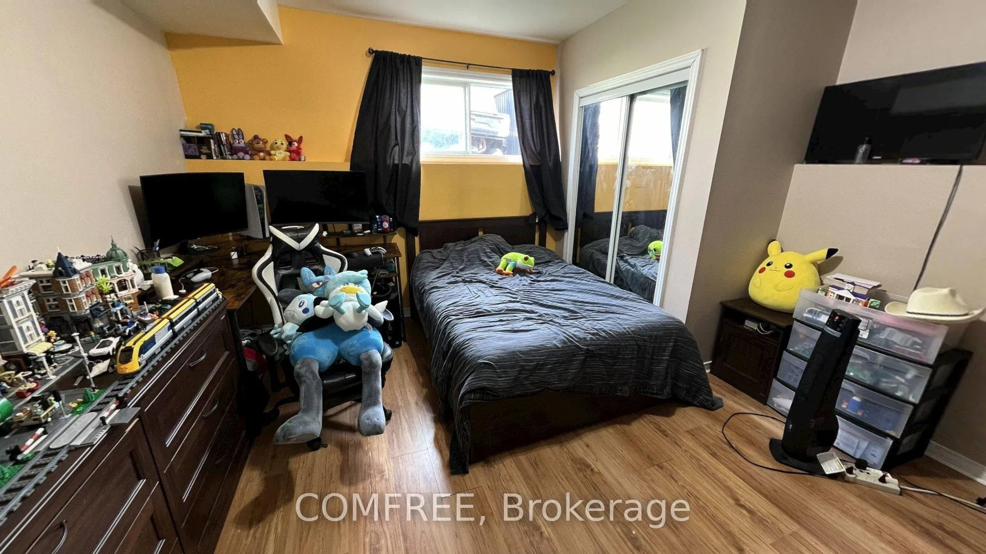 Photo 15 of 13 Pearl Street, Smiths Falls — HOMEH