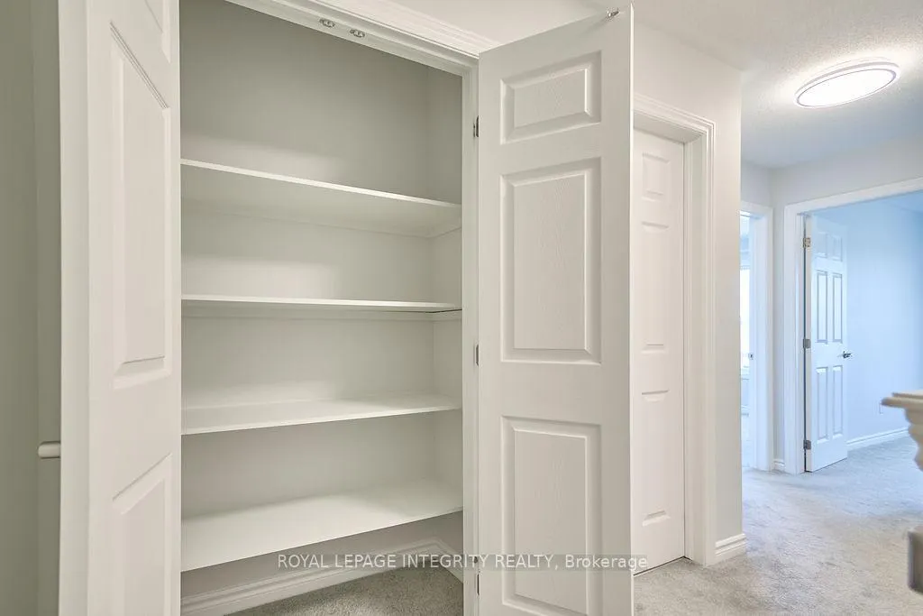 Photo 24 of 317 Squadron Crescent, Ottawa, CFB Rockcliffe and Area — HOMEH