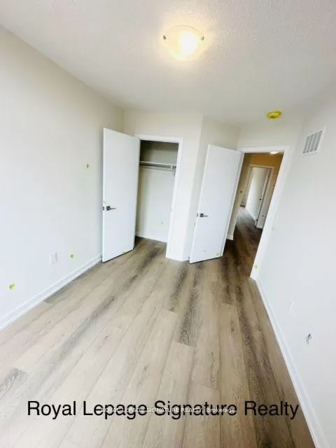 Photo 3 of 1322 Kobzar Drive, Oakville, Northwest — HOMEH
